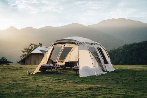 חלק מרשימת ציוד לטיול שטח הוא אוהל קמפינג