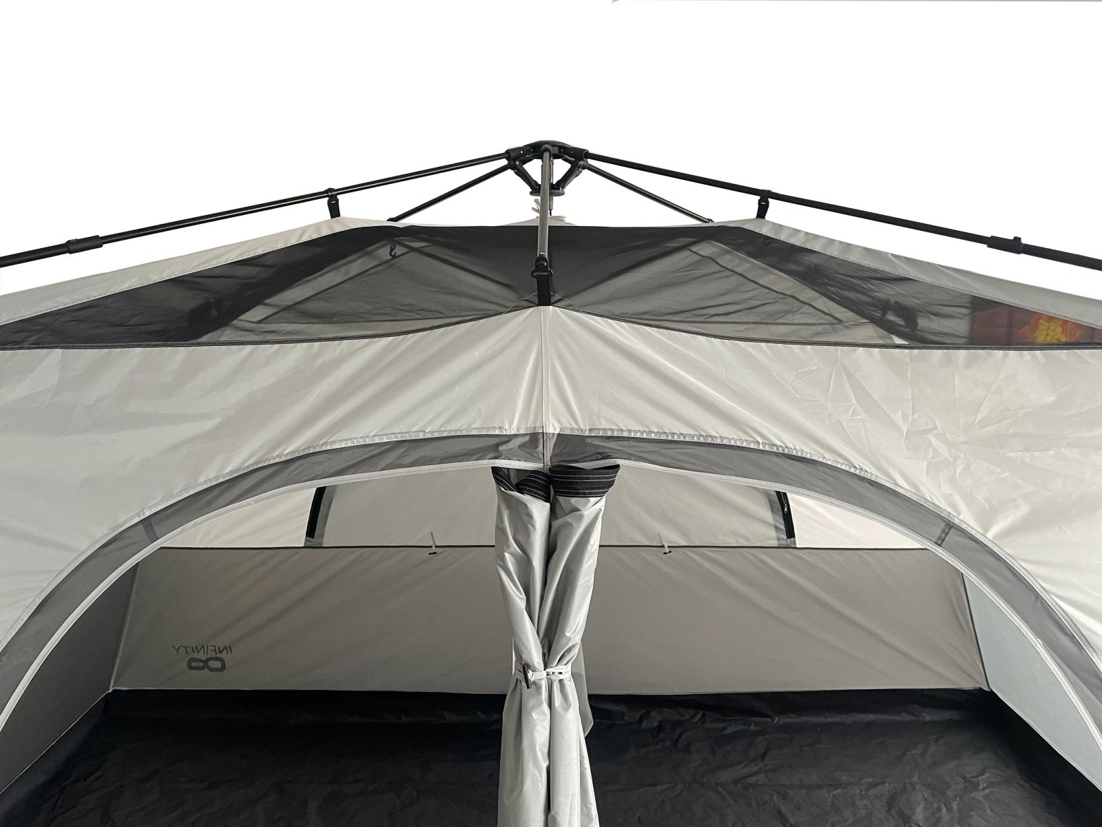 ���� ����� ����� INFINITY EVERGLADES 8 AIR