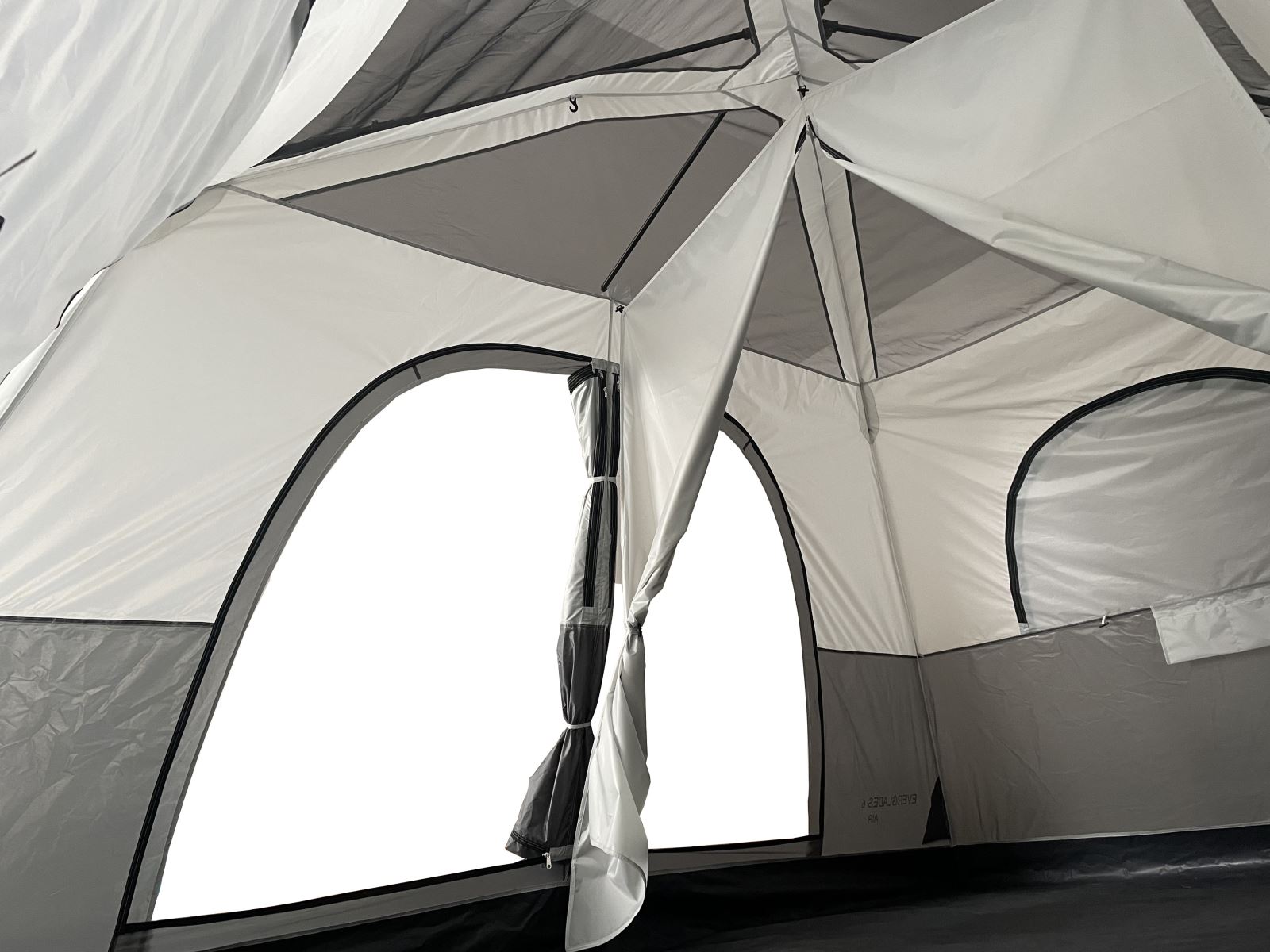 ���� ����� ����� INFINITY EVERGLADES 8 AIR