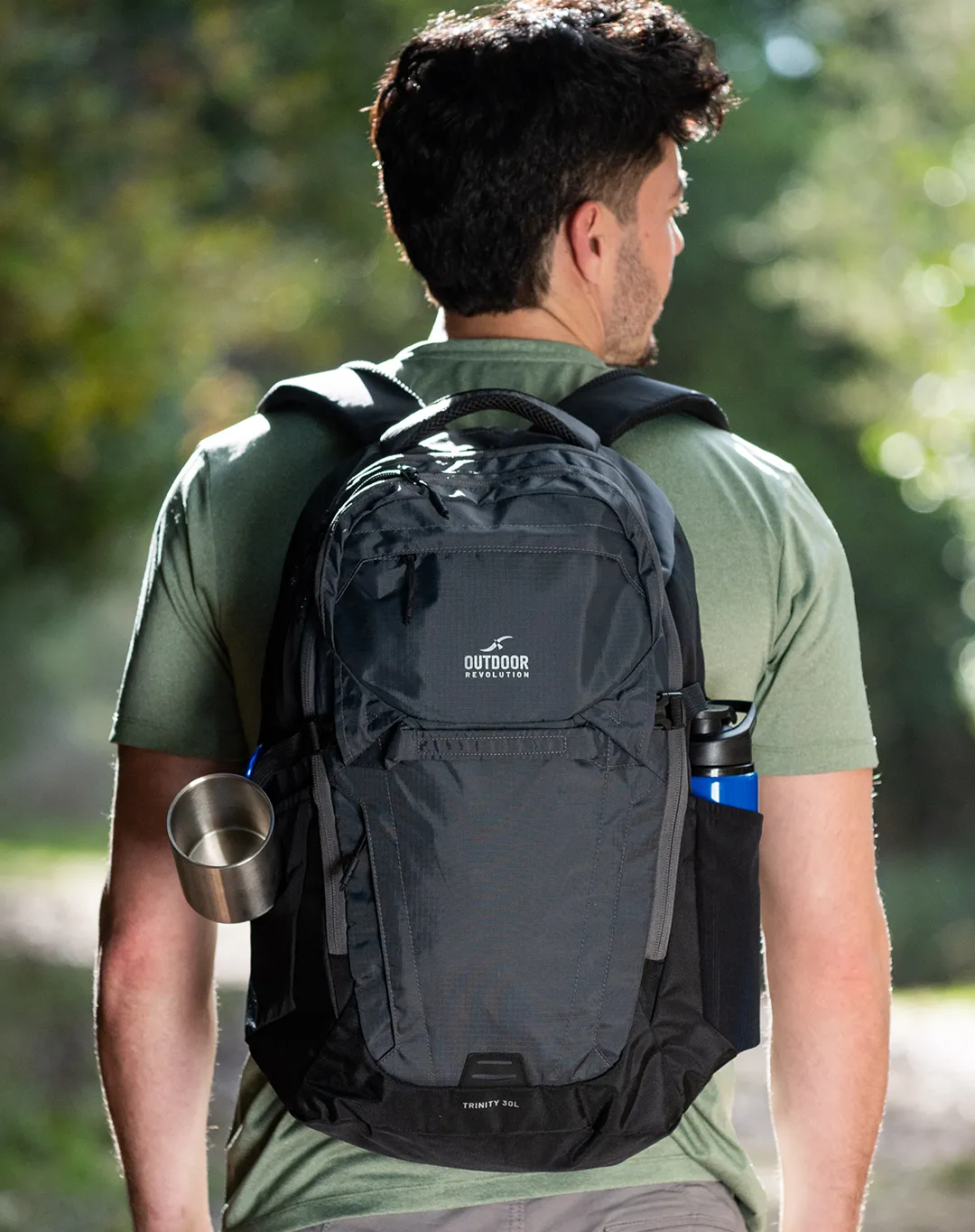 Outdoor Revolution תיק גב 30L Trinity Outdoor Revolution תיק גב 30L Trinity